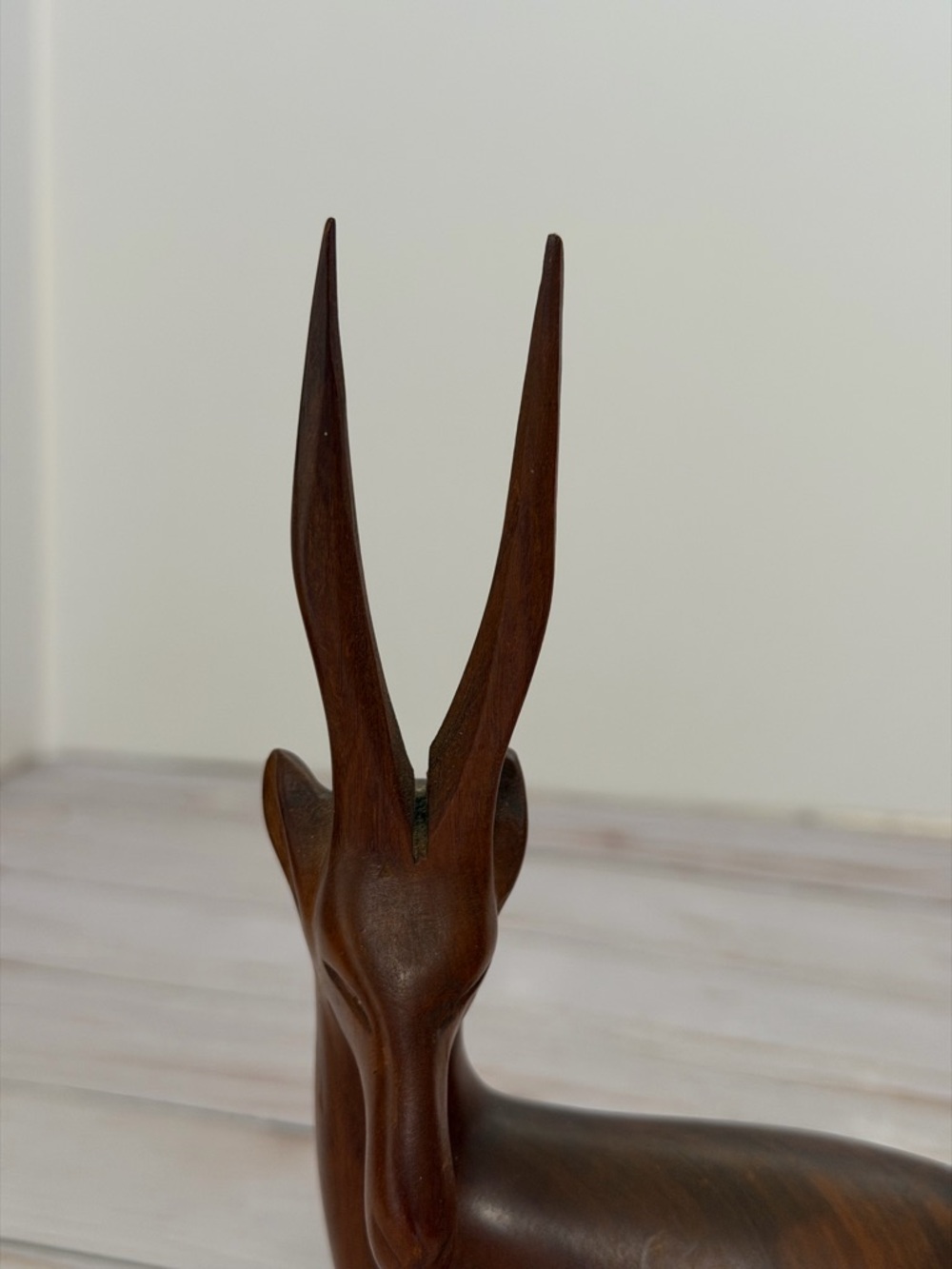 Wood Hand Carved Antelope / Gazelle Sculpture Wood Decor - Picture 2 of 15
